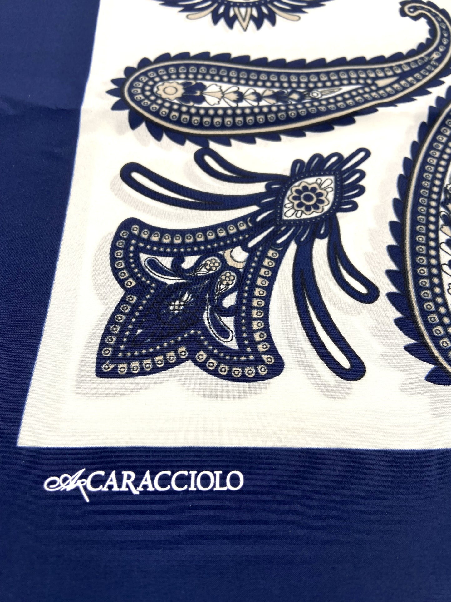 A.Caracciolo - Foulard Uomo - Tribale Bianco