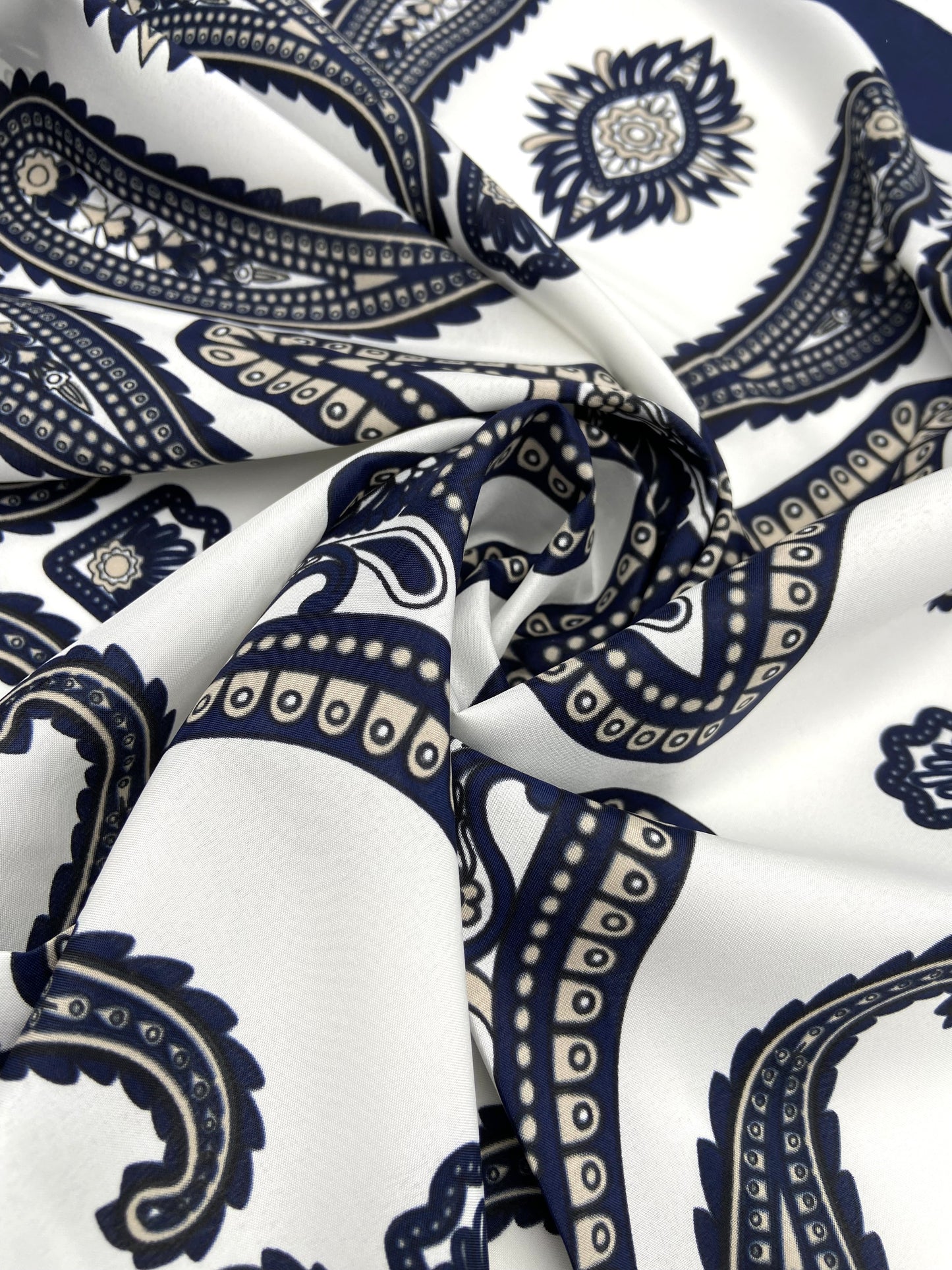 A.Caracciolo - Foulard Uomo - Tribale Bianco
